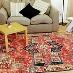 Aaron\'S Holiday Home